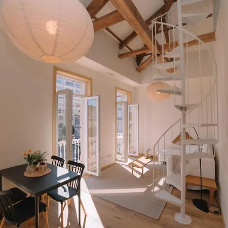 Elegancia Luz Y Calidez - Apto 4 By *