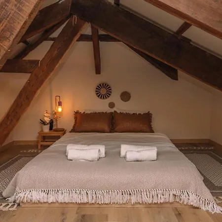 Elegancia Luz Y Calidez - Apto 4 By * Vigo