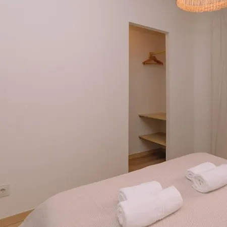 Elegancia Luz Y Calidez - Apto 4 By Vigo