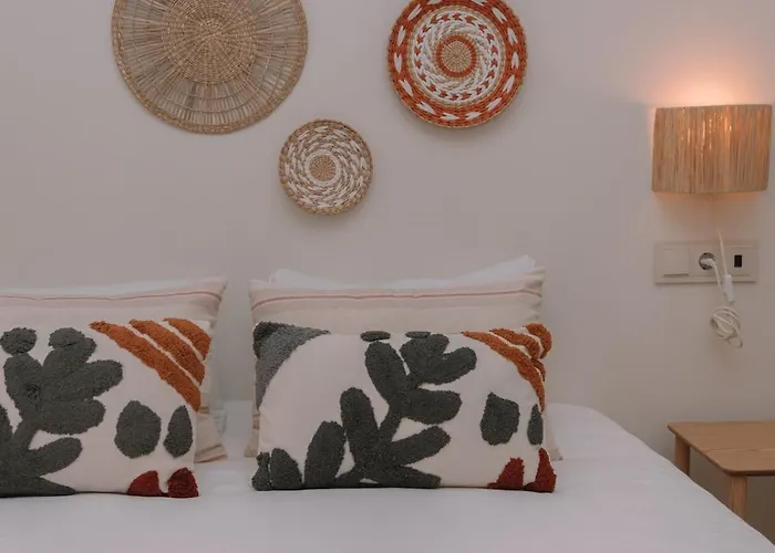 Elegancia Luz Y Calidez - Apto 4 By